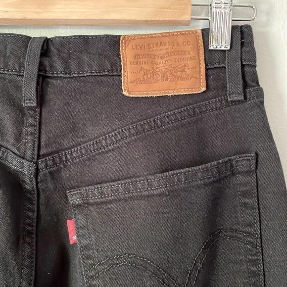 LEVI’S Premium Ribcage Straight Ankle Black Jeans in Black Sprout - Picture 10 of 12